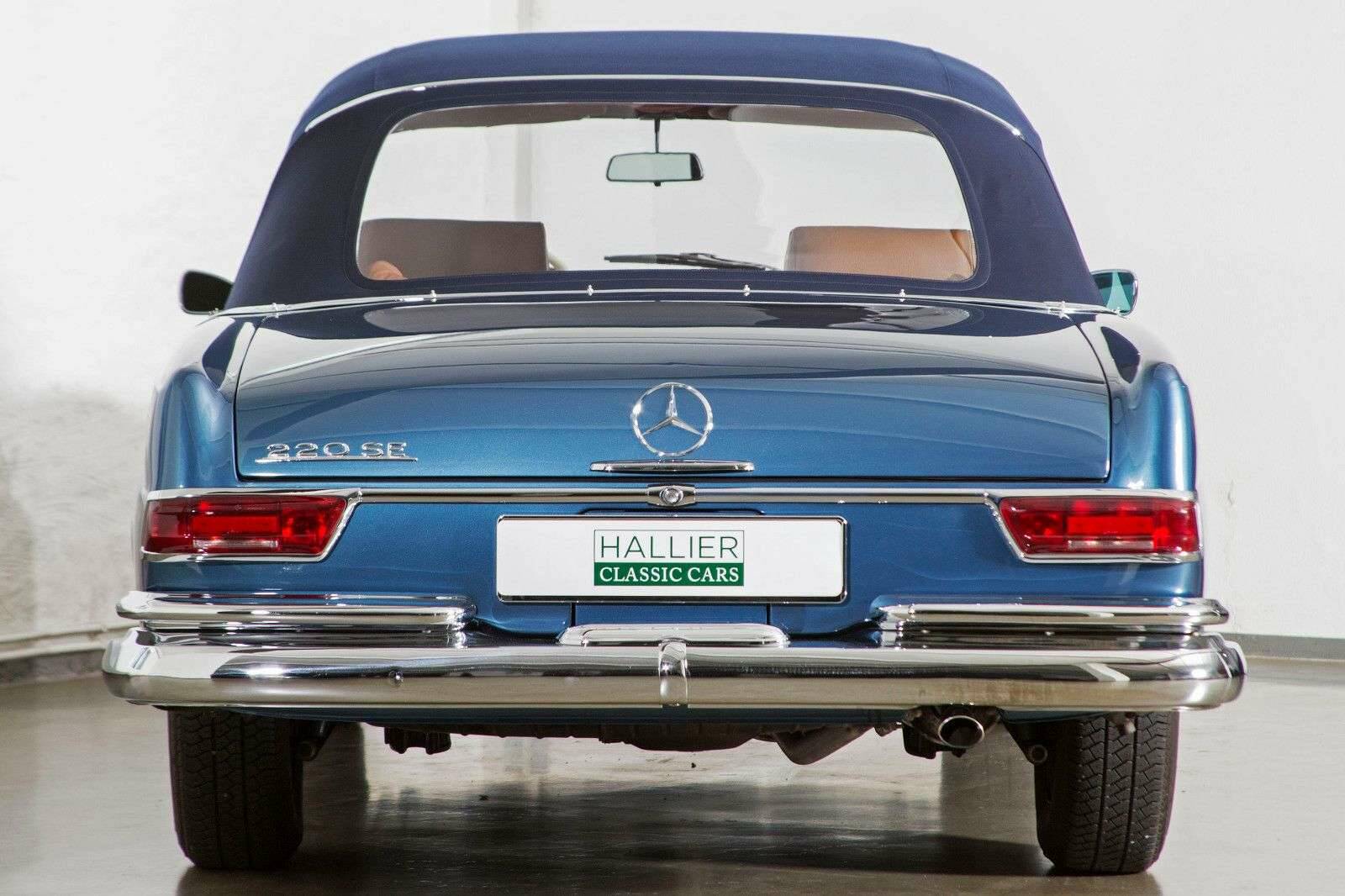 Mercedes-Benz 220 SE b 45