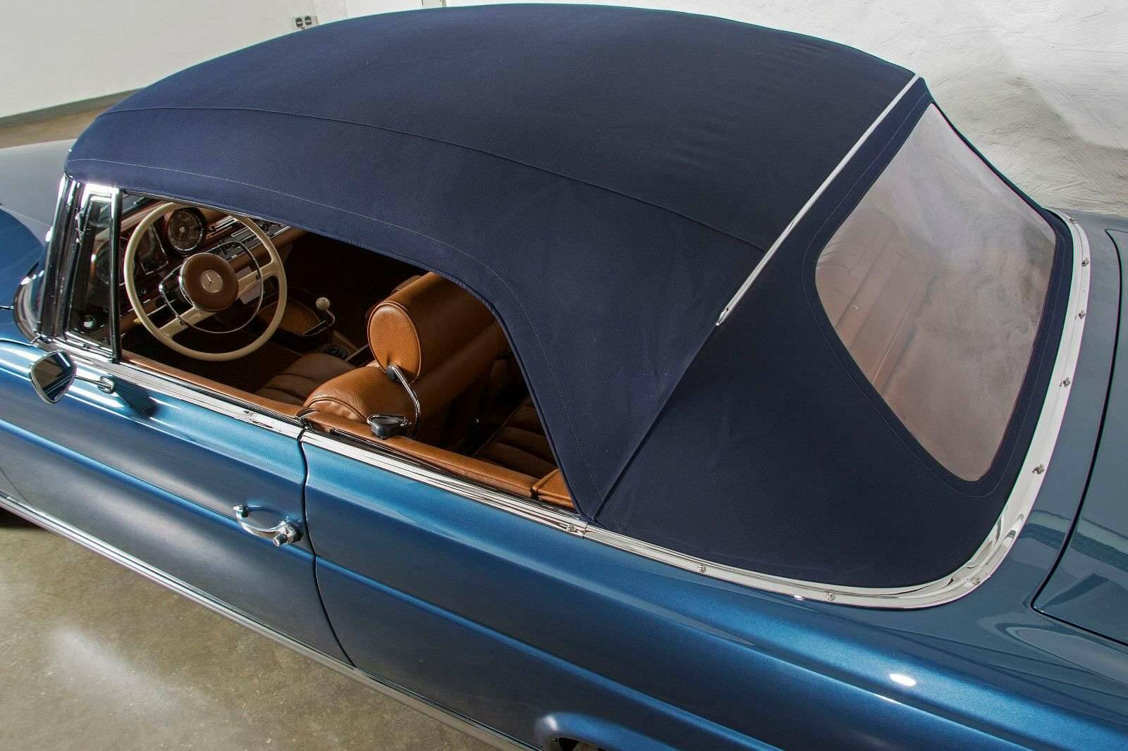 Mercedes-Benz 220 SE b 1131