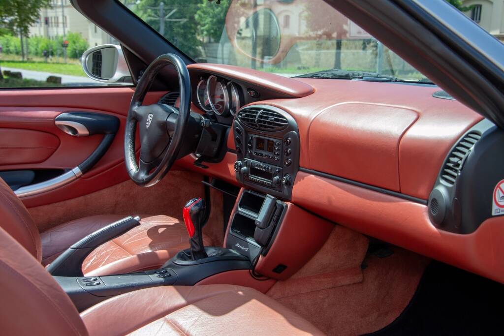Porsche Boxster S 264