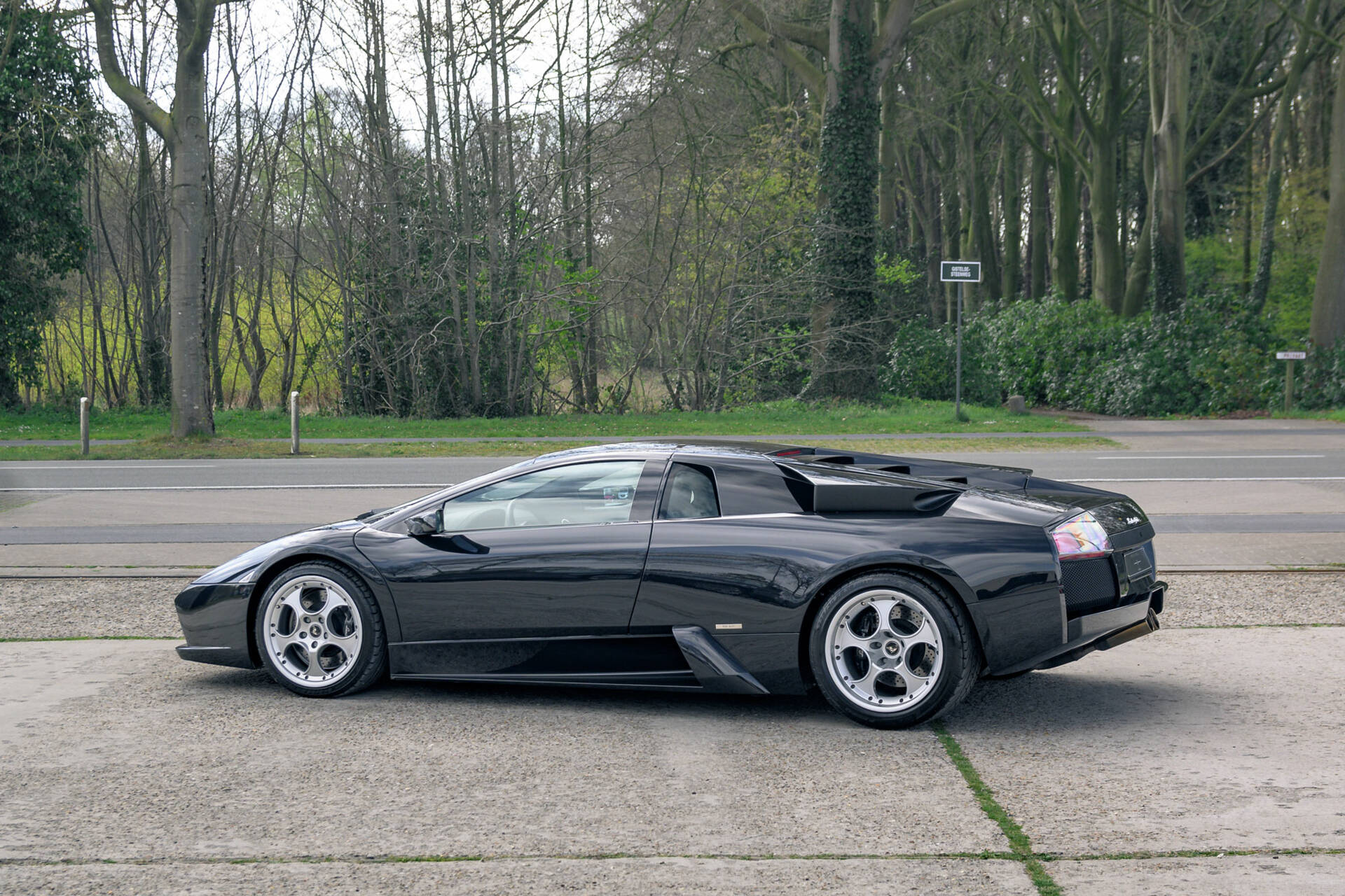 Lamborghini Murciélago 613