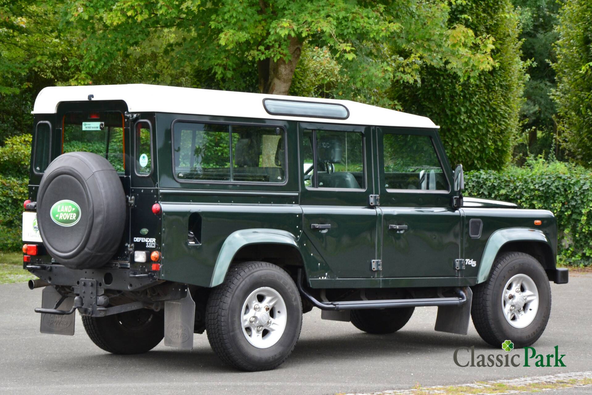 Land Rover Defender 110 Td5 4