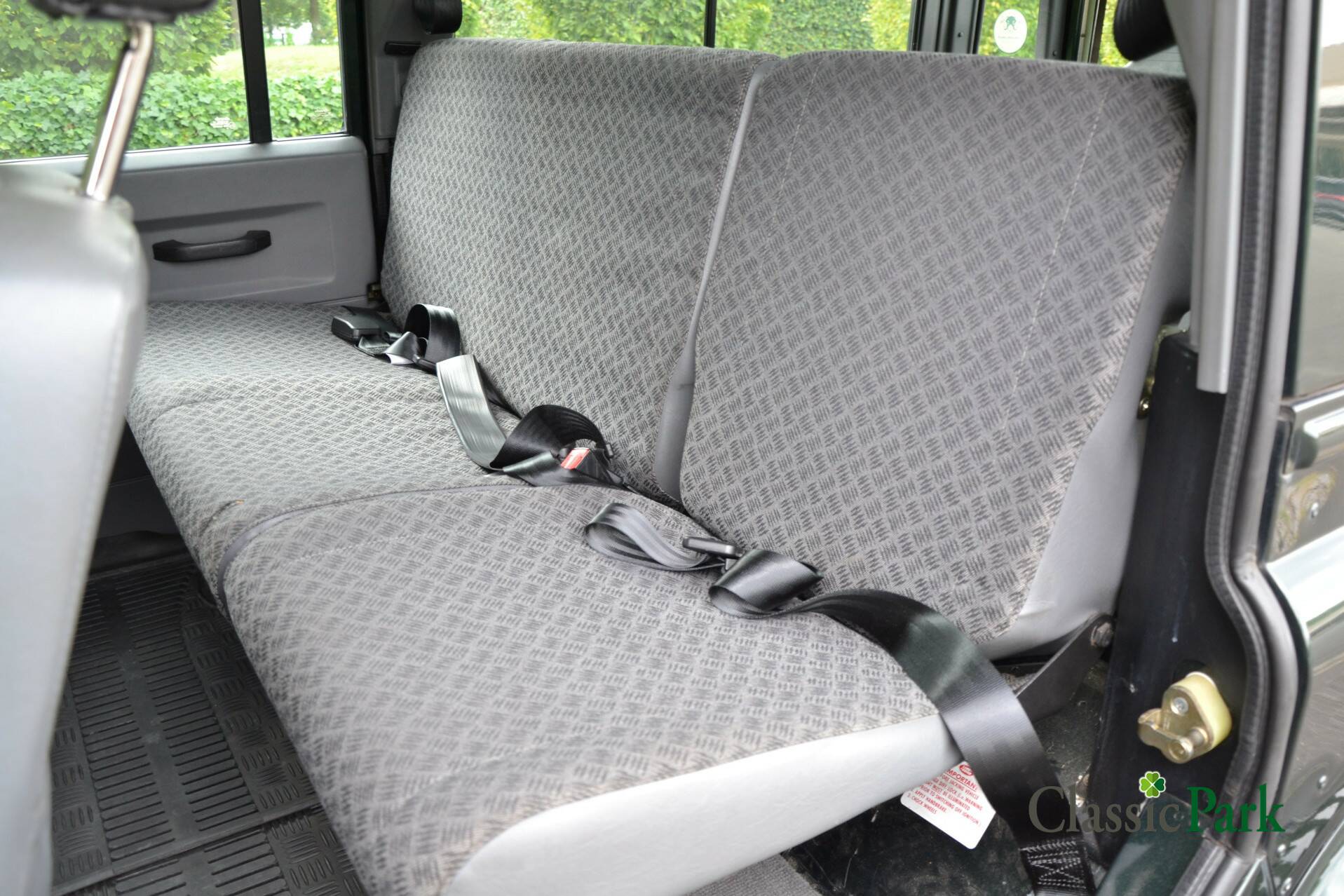 Land Rover Defender 110 Td5 48