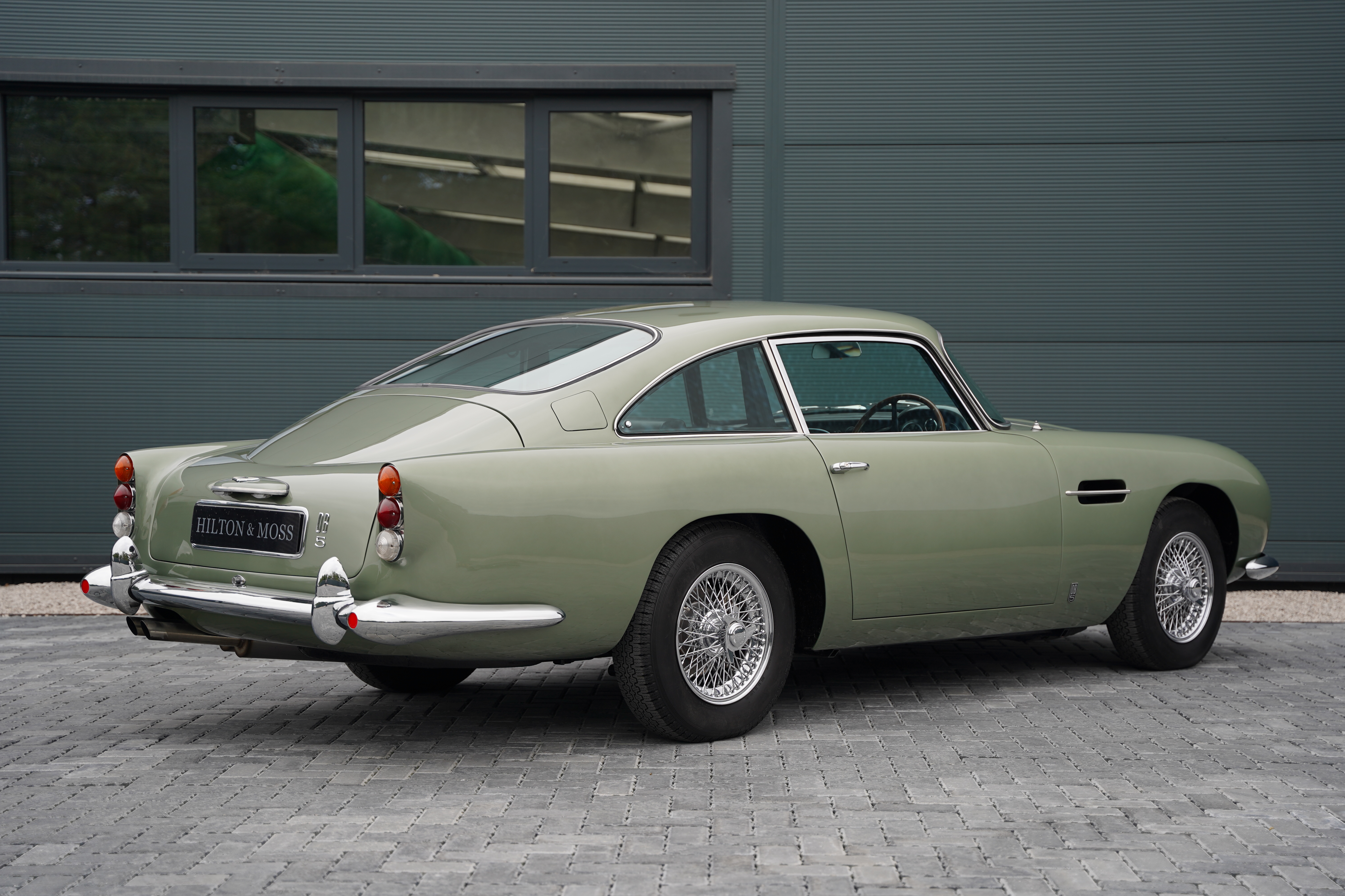 Solido 1:43 Aston Martin V12 Vantage Année de construction 2023 vert Solido 1:43 Aston Martin V12 Vantage Année de construction 2023 vert