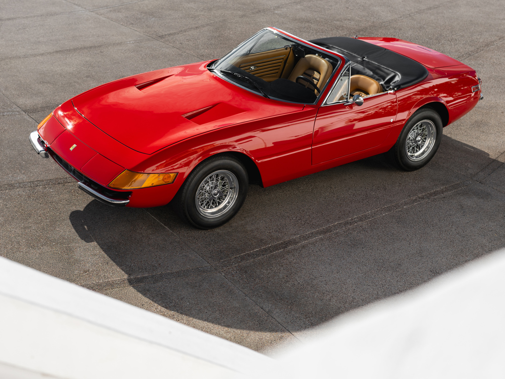 1971 Ferrari 365 GTB/4 Daytona Spider by Scaglietti