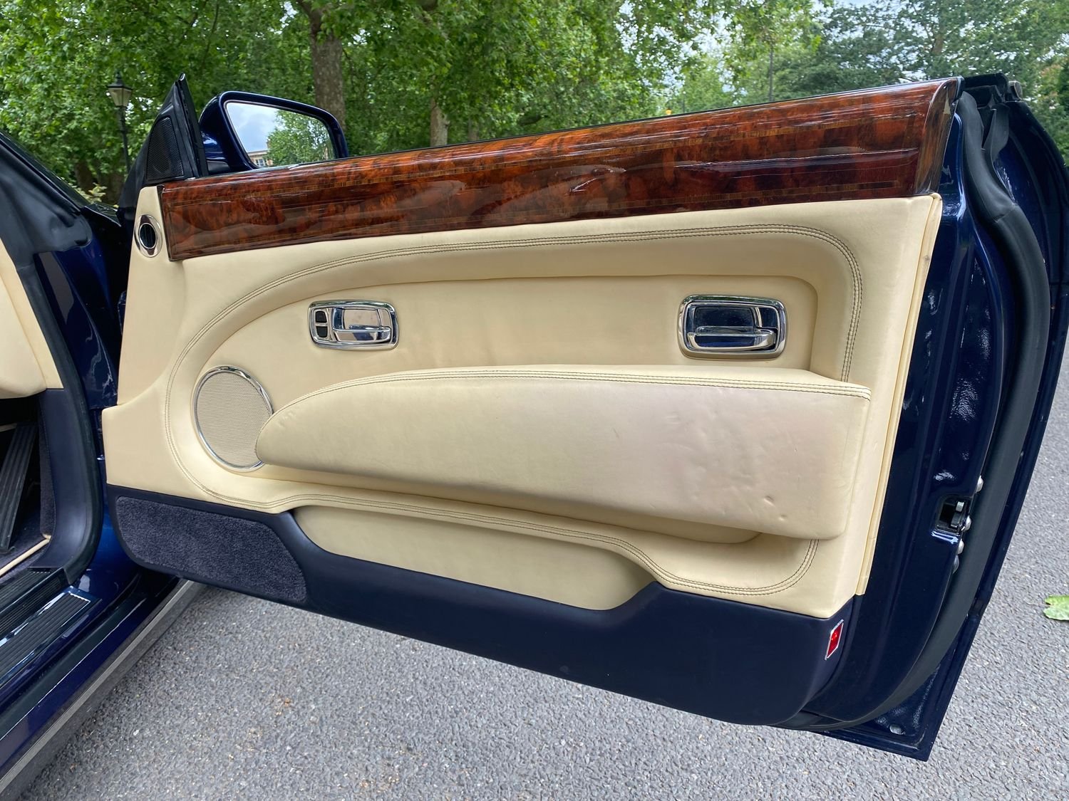 2007 Bentley Azure Srs II 20