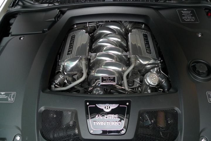 2007 Bentley Azure Srs II 21