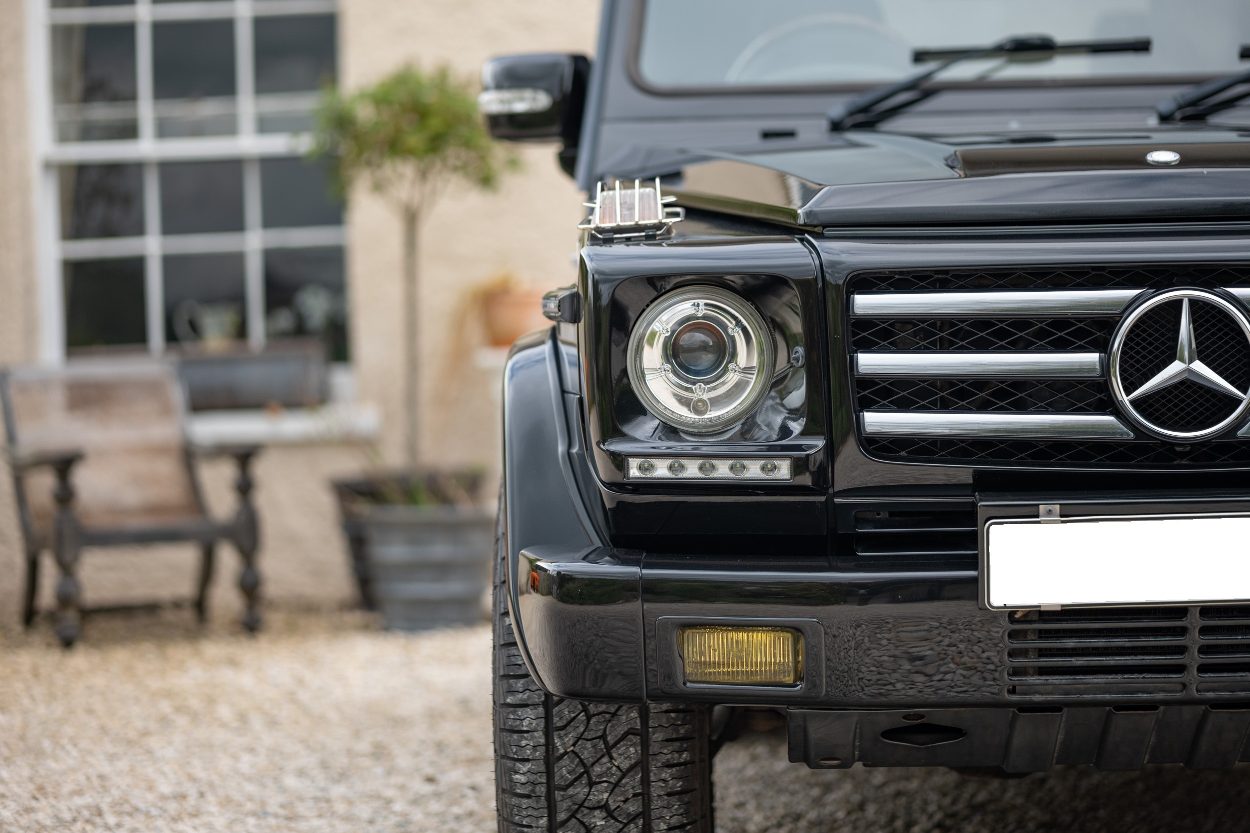 2000 Mercedes-Benz G500 14