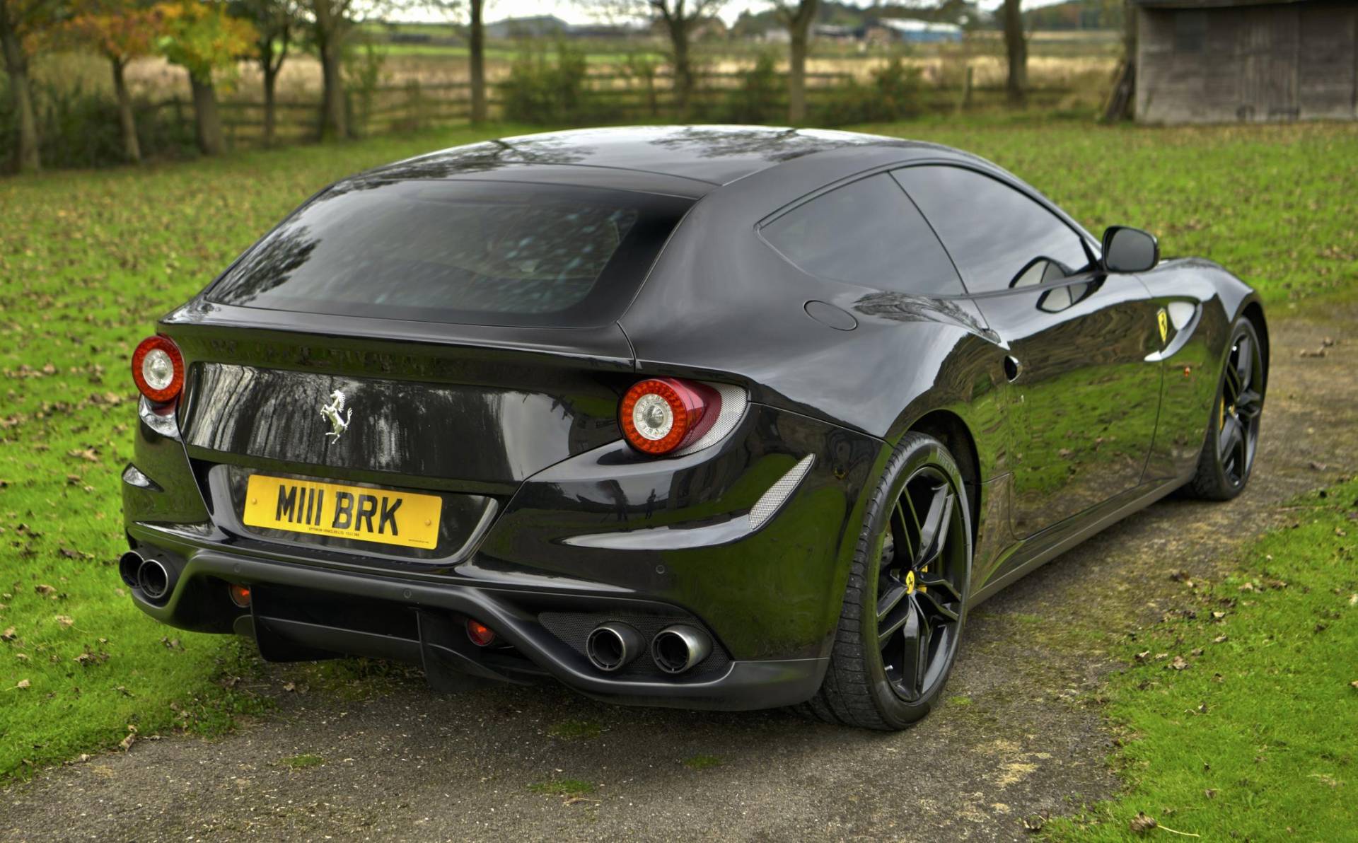Ferrari FF 896