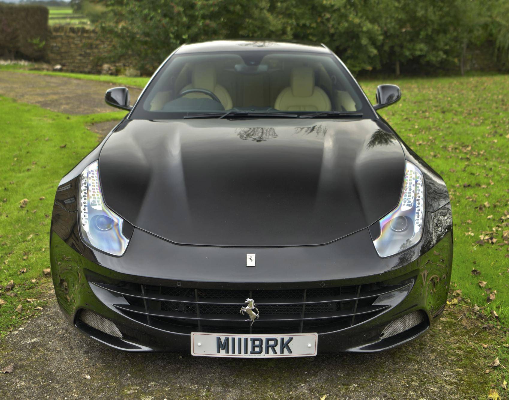 Ferrari FF 890